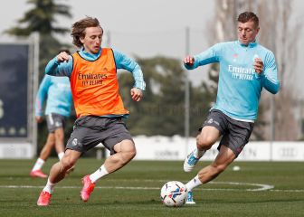 Injuries force Zidane to stick with youth team players