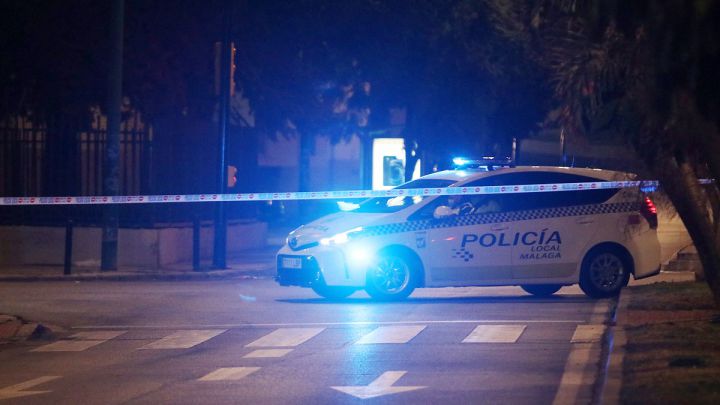 La presencia de un vehículo sospechoso obligó a acordonar La Rosaleda