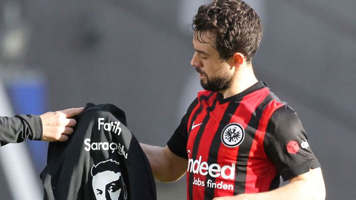 Amin Younes ante el Bayern.