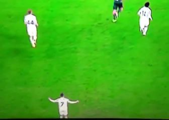 Otra más y empiezan a hartarse en Italia... los aspavientos de Cristiano a un chaval de 22 años después de esta escena