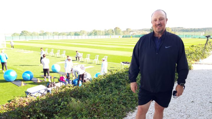 Rafa Benítez: "Si Hazard está bien, dale el balón"