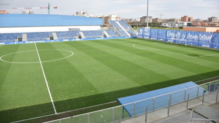 El Fuenlabrada cede el Torres para la vacunación