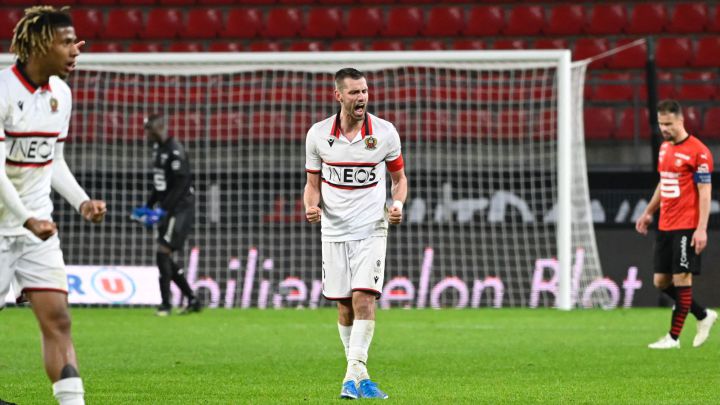 Schneiderlin celebra un gol del Niza