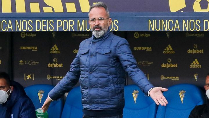 Cervera: “Da rabia perder por una jugada aislada”