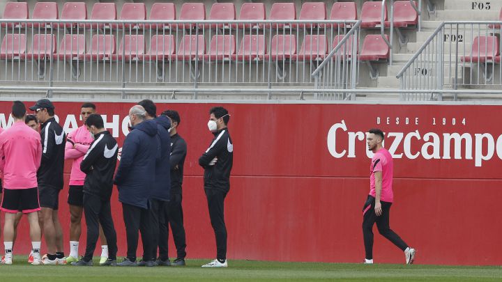 Ocampos y Acuña quieren estar ante el Barcelona
