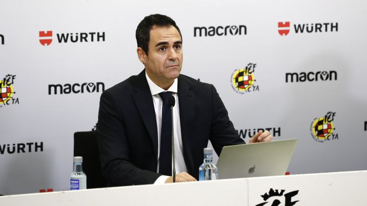 Velasco Carballo durante su comparecencia.