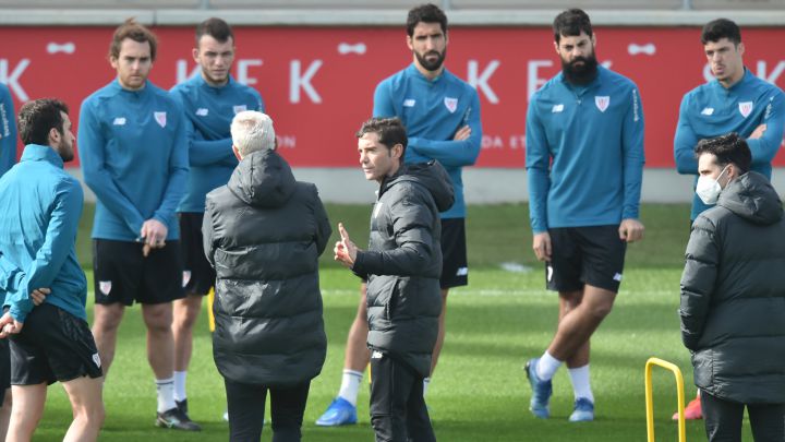 El Athletic hace piña y convoca a toda la plantilla