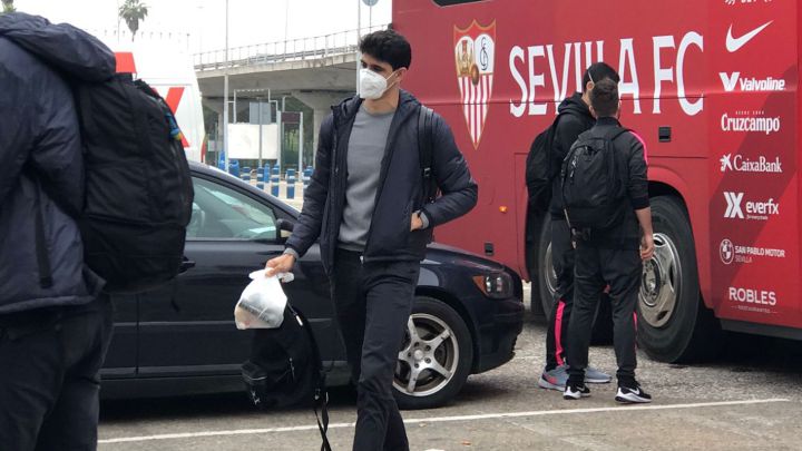 El Sevilla viajó a Dortmund para enfrentarse al Borussia con una lista de 24 jugadores a la que vuelven Jules Koundé y Yassine Bono, ausentes en Elche.