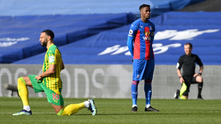 Zaha no se arrodilló antes del partido contra el West Brom.
