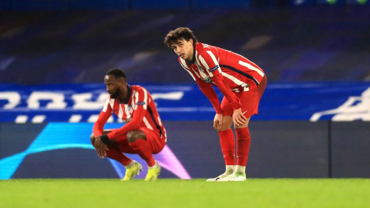 Dembelé y João Félix, en Stamford Bridge.