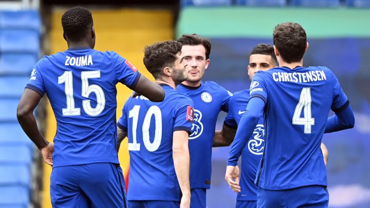 Ziyech mantiene al Chelsea imparable