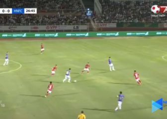 El capitán de Vietnam sufre escalofriante lesión en la liga