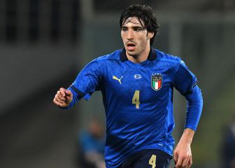 Italia clama por los tres partidos de sanción para Tonali