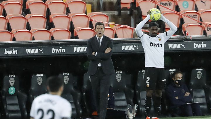 Correia se asienta en el lateral y resurge con Javi Gracia