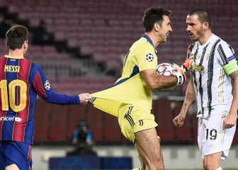 Buffon se harta de ser segundo