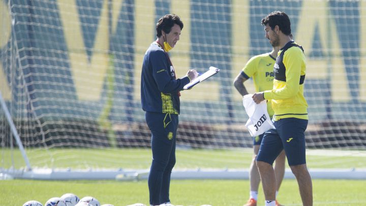 Emery recupera a Pau, espera a Coquelin y pierde a Estupiñán