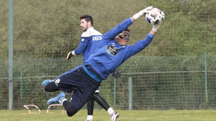 Lucho García en un entrenamiento con el Deportivo