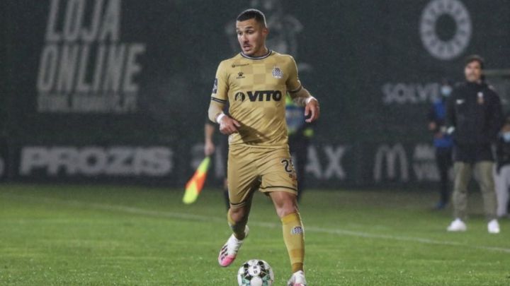El Betis y el Granada andarían tras los pasos de Yanis Hamache, lateral zurdo de Argelia de 22 años que cuaja una buena campaña en el Boavista portugués.