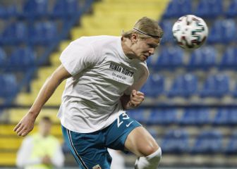 Dortmund respond to Haaland camp's Barcelona trip