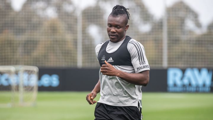 Joseph Aidoo durante un entrenamiento con el Celta