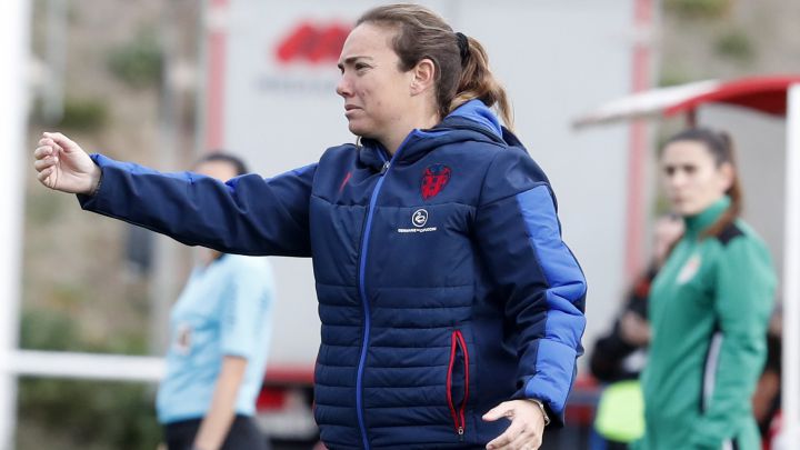 María Pry, entrenador del Levante.
