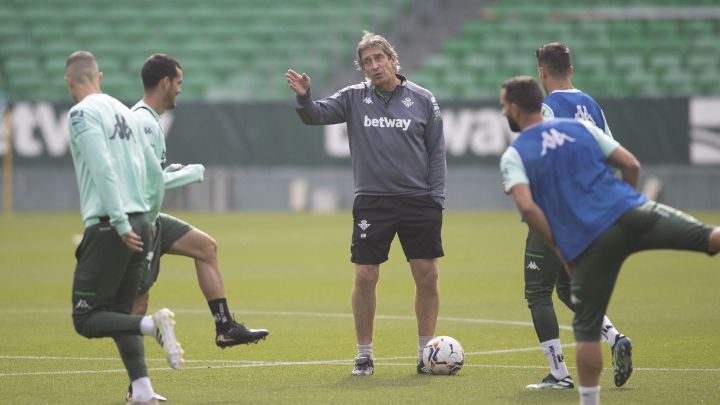 Pellegrini: "Hay diez finales,
el rival más difícil es el Elche"