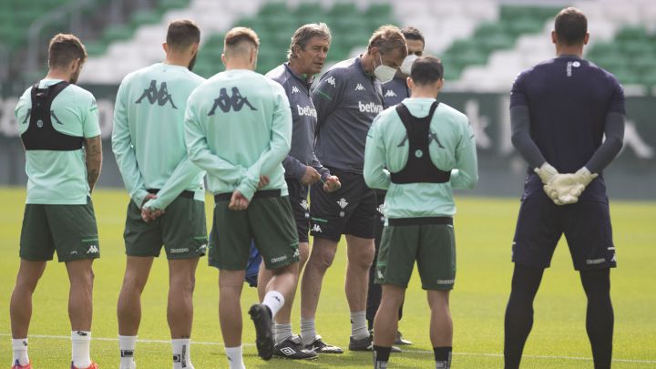 Tello y Rodri, novedades en
una lista del Betis sin Guardado