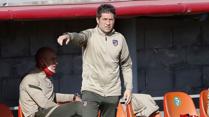 Nacho Fernández durante un partido del Atleti B.