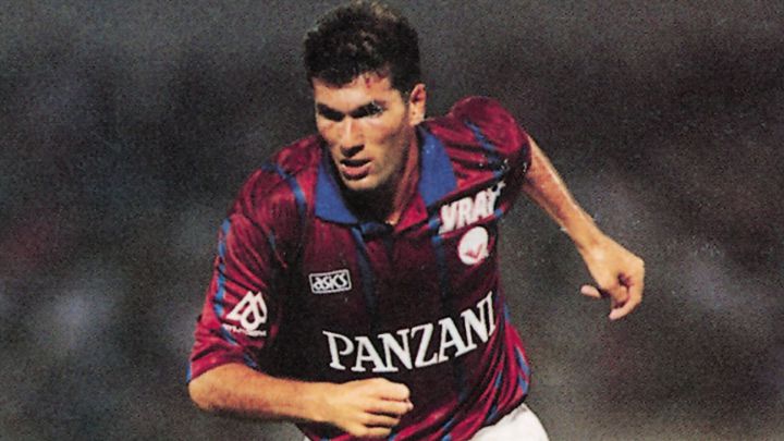 Zidane, en su época en el Girondins.