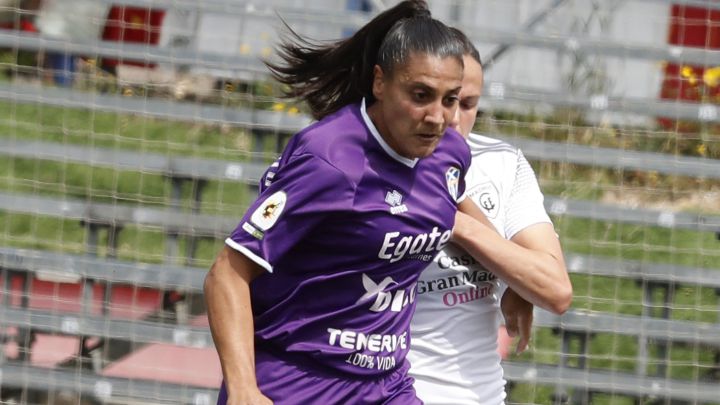 Martín-Prieto, el 'golazo' del Granadilla Tenerife