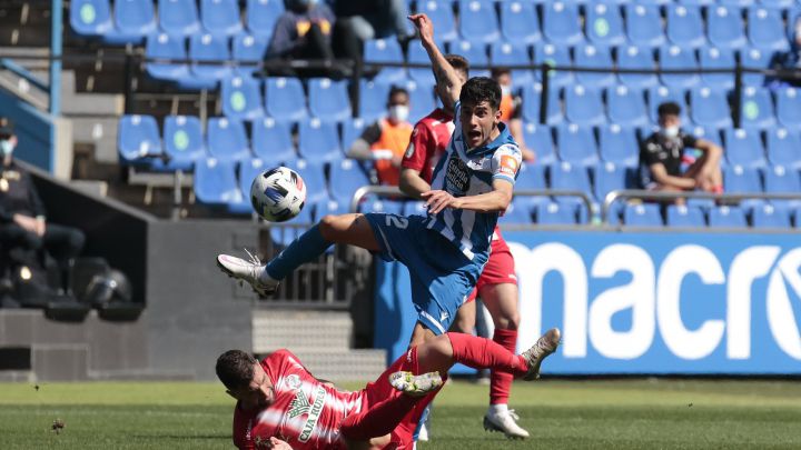 Diego Villares en un partido con el Deportivo
