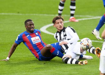 El Levante envía al Eibar a la última posición de la tabla