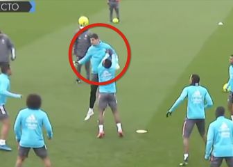 Balón al aire y Vinicius va a pelearlo: lo que pasó desató las risas en el rondo