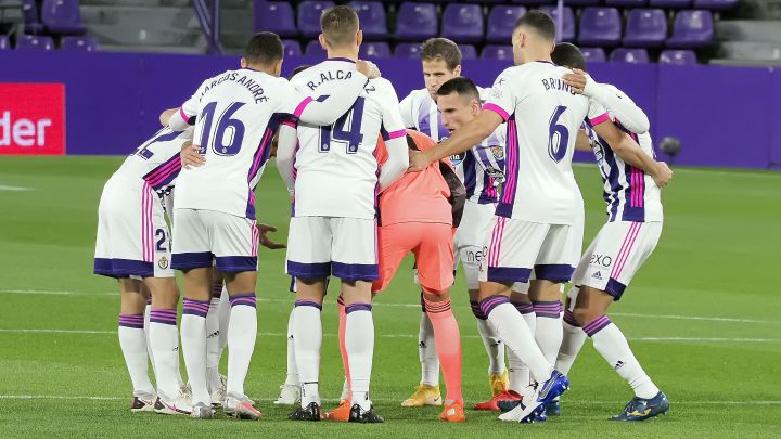 El Real Valladolid busca la victoria ante el Granada.