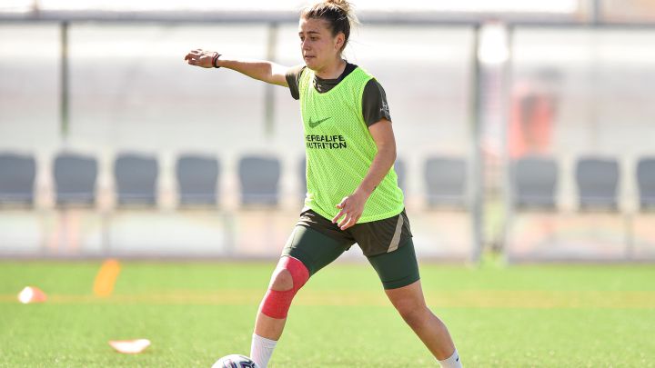 Menayo vuelve a entrenar seis meses después de su grave lesión