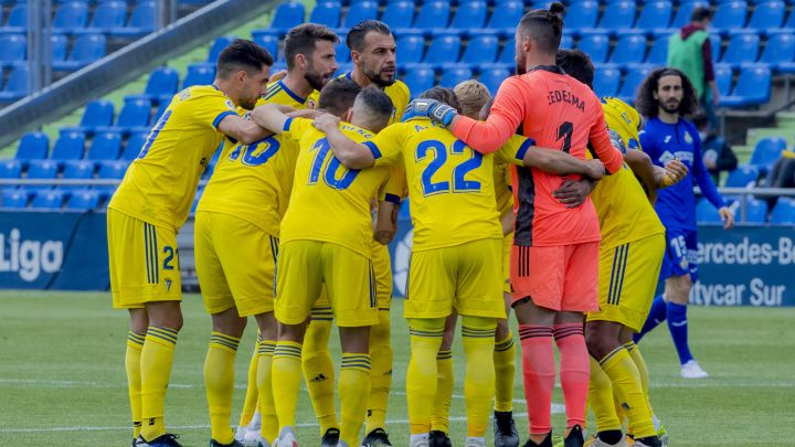 El Cádiz dio un gran paso hacia la permanencia en Getafe