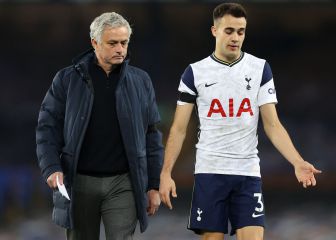 Mourinho señala a Reguilón en el segundo gol del Everton