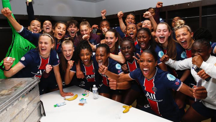 Jugadoras del PSG tas ganar al Lyon.