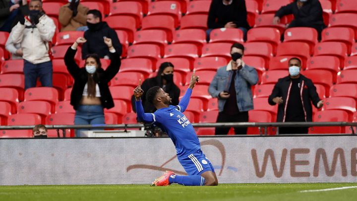 Kelechi lleva al Leicester a la final de la FA Cup