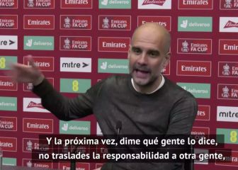 La tensa discusión entre Guardiola y un periodista tras el K.O. del City en la FA Cup