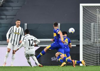 Alex Sandro hace de Cristiano