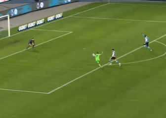 El Nápoles golea en casa y se acerca a la Champions