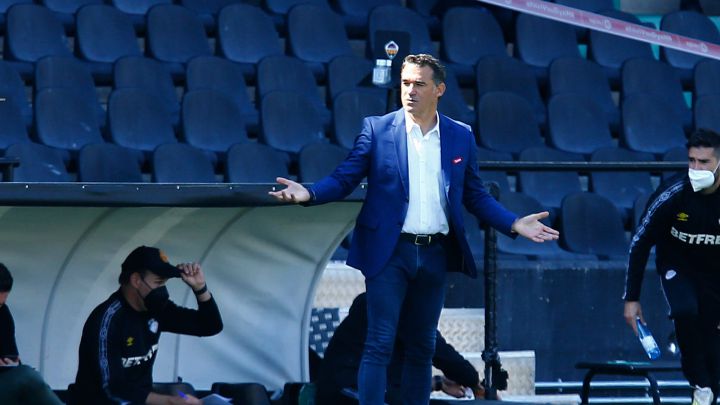 Luis García Plaza: "Van todos citados porque es un momento para hacer piña"