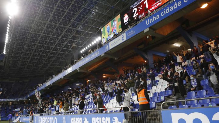 En el partido de Riazor ante el Salamanca hubo 3.000 aficionados.