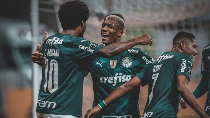 Palmeiras pasó por encima de Independiente del Valle