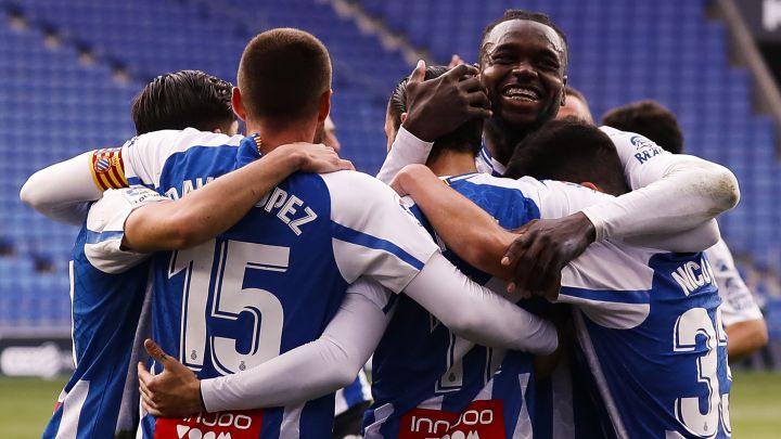PARTIDO SEGUNDA DIVISION Espanyol - Fuenlabrada Raul de Tomas (11) RCD Espanyol 1-0 Dimata (18) RCD Espanyol gol alegria
