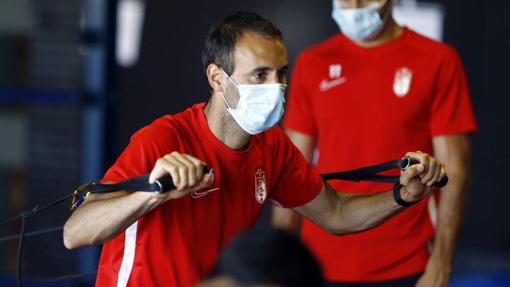 Víctor Díaz ha dado positivo por COVID-19.