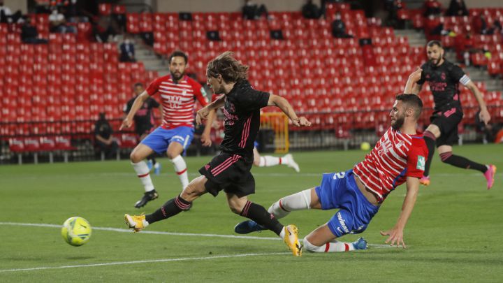 Modric abrió el marcador ante el Granada de esta manera.