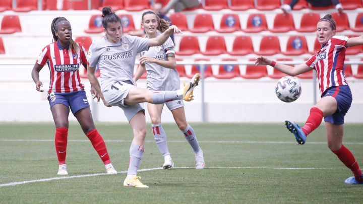 Lucía García adelantó al Athletic.