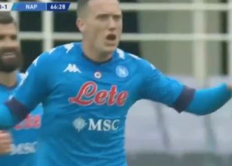 El Nápoles gana y desplaza a la Juve a la Europa League